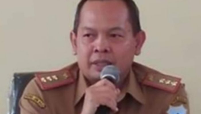 Seorang Guru Honorer Dapat Hadiah Sepeda Motor, Kadisdik Garut Mengaku Bahagia