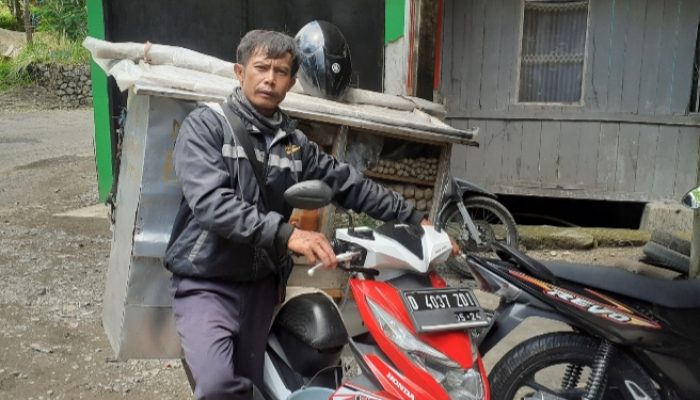 Layani Pembeli dari Bandung hingga Garut Selatan, Pedagang Mie Bakso Motor Ini Beromzet Rp1 Juta/Hari