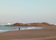 Karangparanje, Pantai Indah di Garut Selatan Sebagai Pelepas Penat di Tengah Deburan Ombak