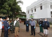 Gubernur dan Wagub Jabar Lakukan Pengetesan Corona di Pesantren Cipari Garut