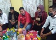 Guru Honorer Wafat, Kadisdik dan Anggota Fraksi PDIP Garut Bertakziah