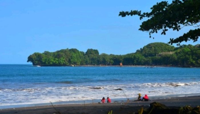 Batukaras, Suguhkan Keindahan dan Kenangan Tak Terlupakan bagi Pengunjungnya