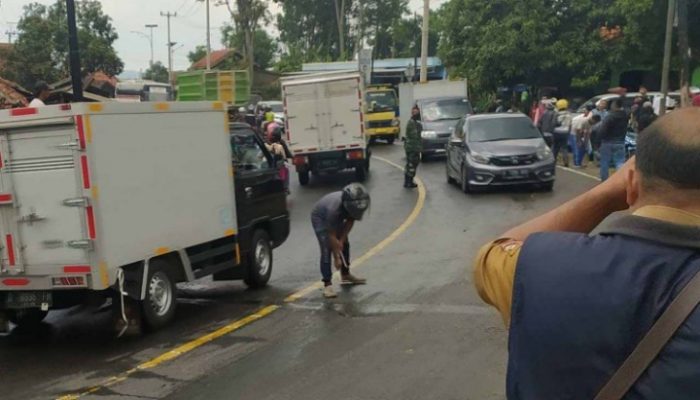 Pengendara Motor Asal Bandung Tewas Terlindas Bus di Kersamanah Garut