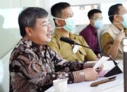 Atasi Covid-19, Bupati Bersama Camat dan Kepala Puskesmas di Garut Laksanakan Rapat Daring