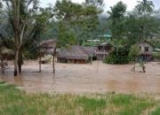 Banjir Bandang Terjang Pemukiman Warga di Banjarwangi