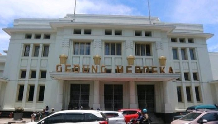 Hari Ini, Lima Kepala Daerah Terpilih Jabar Akan Dilantik di Gedung Merdeka
