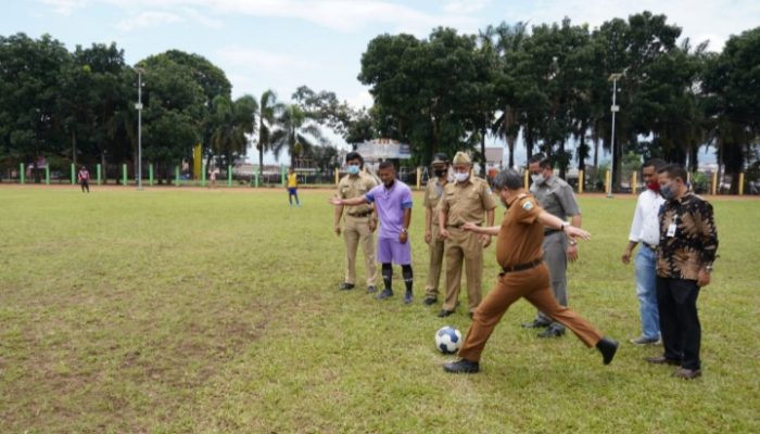 Garut Targetkan Bisa Bangun Delapan Lapangan Sepakbola pada 2024
