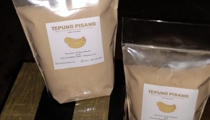 Didampingi Patriot Desa, Emak-emak di Cibalong Olah Pisang Jadi Tepung
