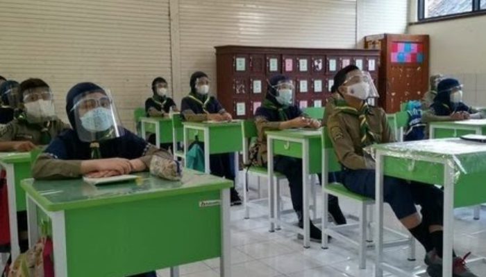 Semua Sekolah di Garut Dipastikan Sudah Siap Belajar Tatap Muka