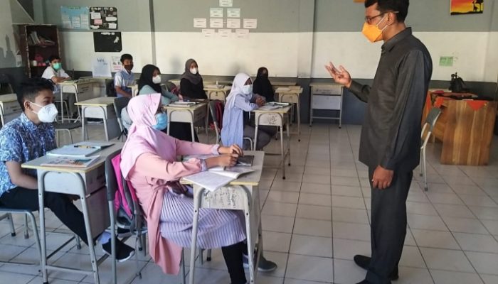 PTM Sudah Dilakukan di Empat Daerah PPKM Level 2, Salah Satunya Garut