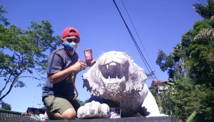 Sambut Lebaran, Patung Macan Cisewu yang Pernah Viral Siap Berganti Baju