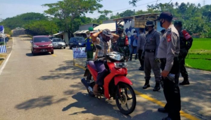 Penyekatan di Jalur Selatan Garut – Cianjur Diperketat Selama 24 Jam