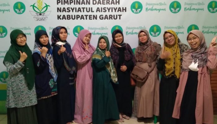 Selama 3 Hari, Nasyiatul Aisyiyah Garut Gelar Pelatihan Motivator Pashmina Secara Virtual