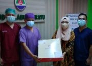 Semangati Nakes, Ridwan Kamil Kirim Kue ke 92 Rumah Sakit Rujukan Covid-19