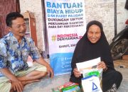 ACT Santuni Guru Ngaji Tunanetra Terdampak Pandemi Covid-19 di Garut