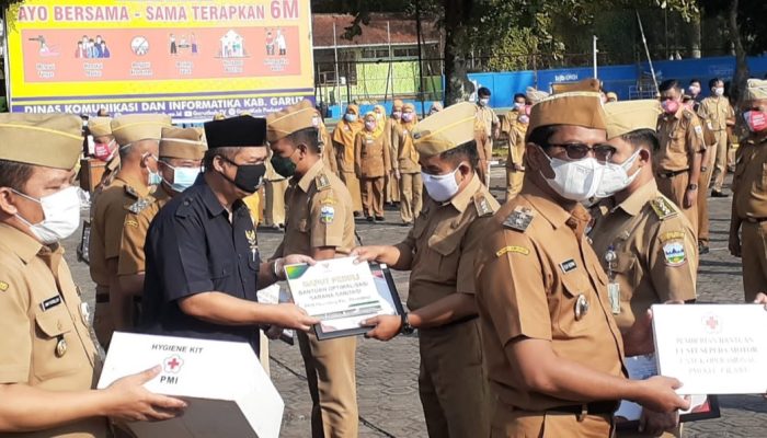 Baznas Salurkan Bantuan Optimalisasi Sarana Sanitasi untuk Lima Puskesmas di Garut
