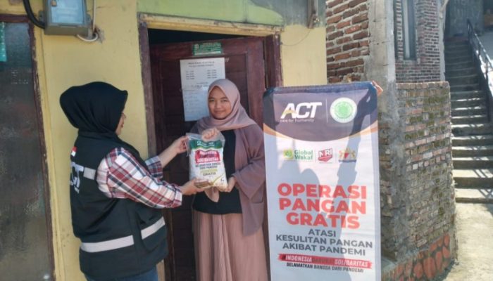 “Garut Humanity Care Line” Tetap Layani Warga di Saat Perpanjangan PPKM