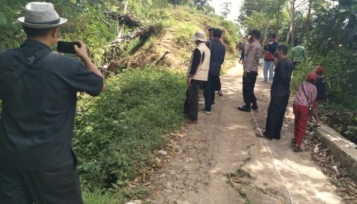 Dua Kampung Terisolasi di Pamulihan Akan Segera Terhubung Jalan Mobil