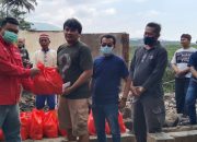 Bersama Sekmat Limbangan, Ketua PDIP Garut Sambangi dan Bantu Korban Kebakaran