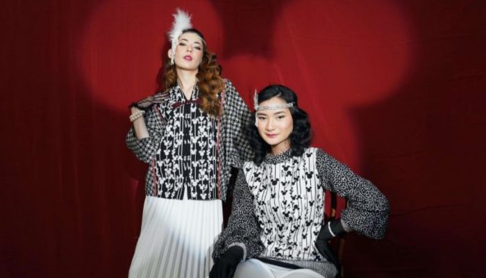 Mickey Mouse Dikreasikan dengan Motif Batik Garut dan Pekalongan