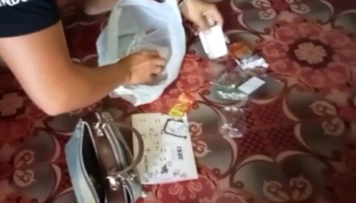 Dua IRT di Garut Selatan Ditangkap Polisi karena Mengedarkan Narkoba dan Miras