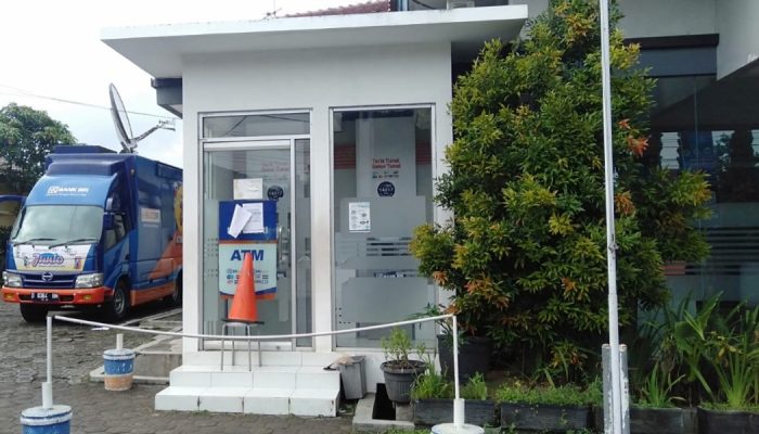 Nasabah Kecewa, ATM di Jalan Bank Garut Beberapa Hari Tak Berfungsi