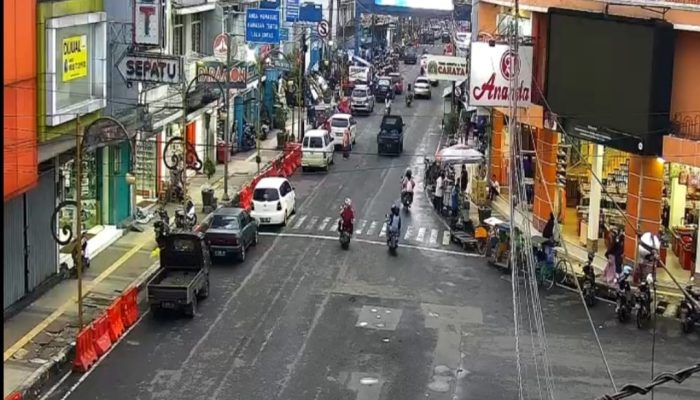 Mobilitas Warga Garut di Sejumlah Titik Saat Ini Diintai Kamera Pemantau