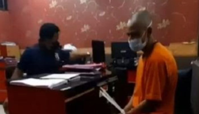 Cemburu Baca Pesan Mesra Penyebab Suami di Mekarmukti Gorok Leher Istri