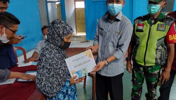 Capaian Vaksinasi Dosis Kedua Melebihi 70 Persen, BLT DD di Cisewu pun Terkucur