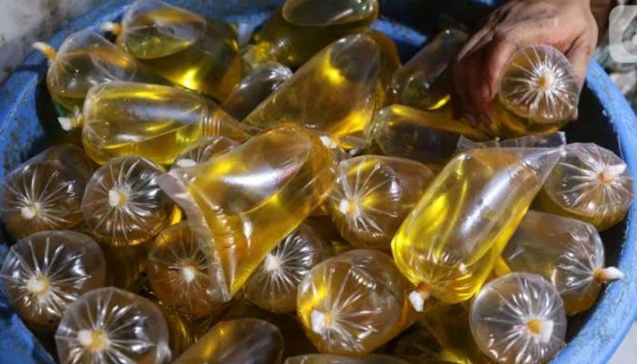 Stok Minyak Goreng Curah di Pasar Lewo dan Malangbong Terpantau Kosong