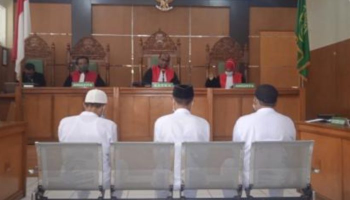 Saksi Gugup, Persidangan Kasus Makar Tiga Jenderal NII di PN Garut Berlangsung Alot