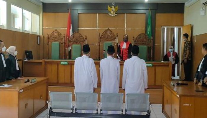 Terbukti Makar dan Hina Lambang Negara, 2 Jenderal NII di Garut Divonis 4,5 Tahun Penjara