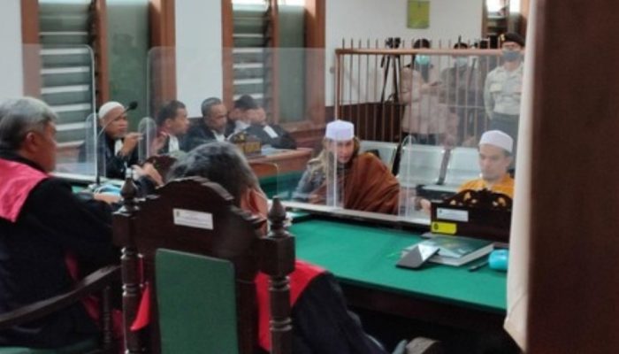 Sebarkan Berita Bohong Saat Ceramah, Habib Bahar Dituntut Lima Tahun Penjara