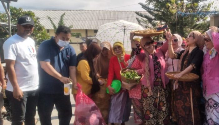 Legislator PDIP Minta Pemkab Garut Perhatikan Kebersihan Jalan Protokol