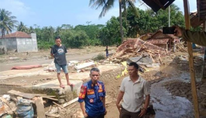 Opsi Hindari Ancaman Banjir Pameungpeuk, Relokasi Rumah Warga atau Buat Tanggul