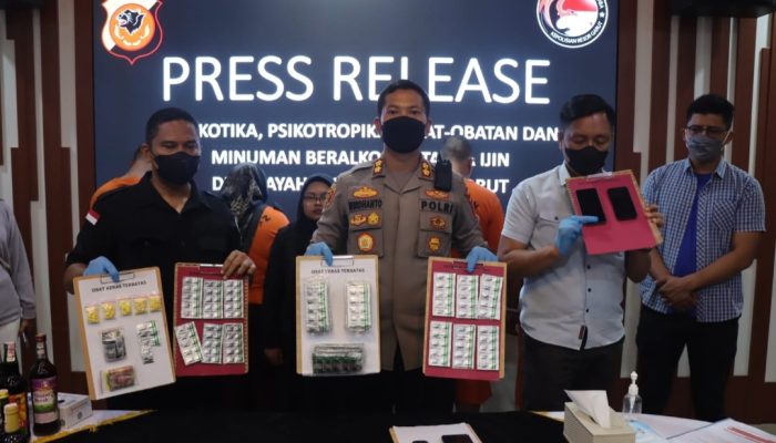 Jadi Pengedar Obat Terlarang, Sopir Angkutan Umum dan Satpam di Garut Dibekuk Polisi