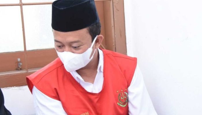 Mahkamah Agung Tetap Vonis Hukuman Mati, Herry Wirawan Ajukan Peninjauan Kembali