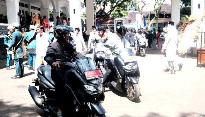 Pemberian Sepeda Motor kepada 421 Desa, DPMD Garut: Untuk Operasional Pemdes