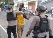 Tim UPRC Sat Samapta Polres Garut Amankan Pemuda Pembawa Senjata Tajam