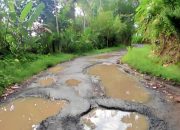 Pemkab Garut Akan Perbaiki Jalan Bungbulang — Mekarmukti, Warga: Sayang Hanya 5 Kilometer
