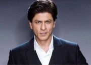 Shah Rukh Khan Pertama Kali Salat Ketika Mengharapkan Kesembuhan Ibunya