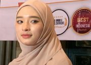 Cerai dengan Suami, Wanita Ini Memutuskan untuk Membuka Cadar