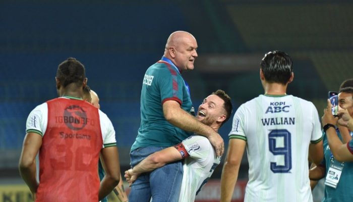 Bojan Hodak Nyatakan Kemenangan Persib 2-1 dari Bhayangkara FC Merupakan Hasil yang Layak