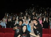 Pertunjukan Keliling Film “Susuk: Kutukan Kecantikan” di Garut Disambut Antusias Penonton