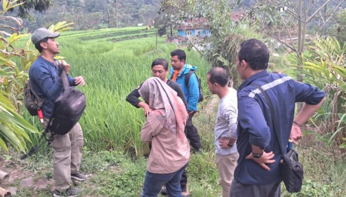 Langganan Longsor, PVMBG Sarankan Pemkab Garut Buat Jalan Alternatif di Ciwaru Talegong