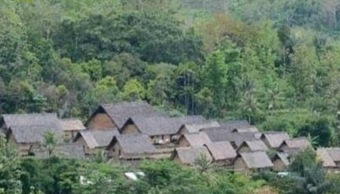 Kampung Adat Dukuh Garut Pertahankan Adat Tradisi Warisan Leluhur di Tengah Kemajuan Teknologi