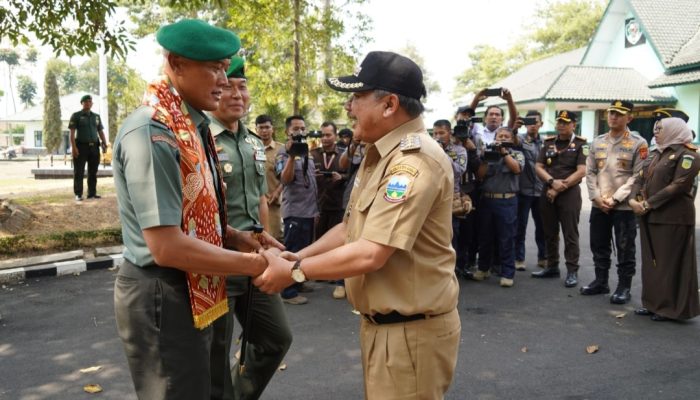 Bupati Garut Sambut Hangat Kunjungan Pangdam III/Siliwangi di Makorem 062/Tarumanagara