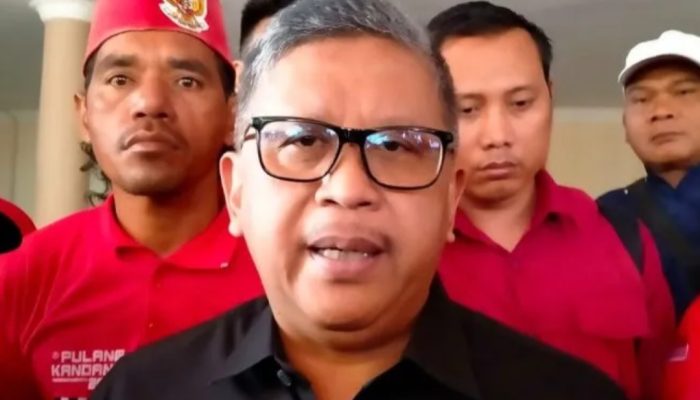 Hasto Kristiyanto Tegaskan Komitmen PDIP untuk Tetap Berada di Barisan Kabinet Jokowi