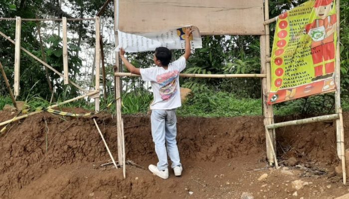 Banner Informasi Proyek Robek dan Hilang, Sebagian Besar Datanya Sulit Dikenali