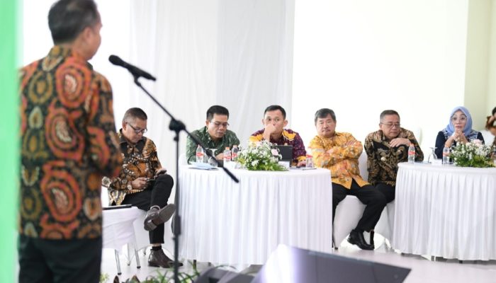 Pj Gubernur Jabar Bertemu Bupati Garut dan Para Kepala Daerah Bahas Isu Terkini, Apa Saja?